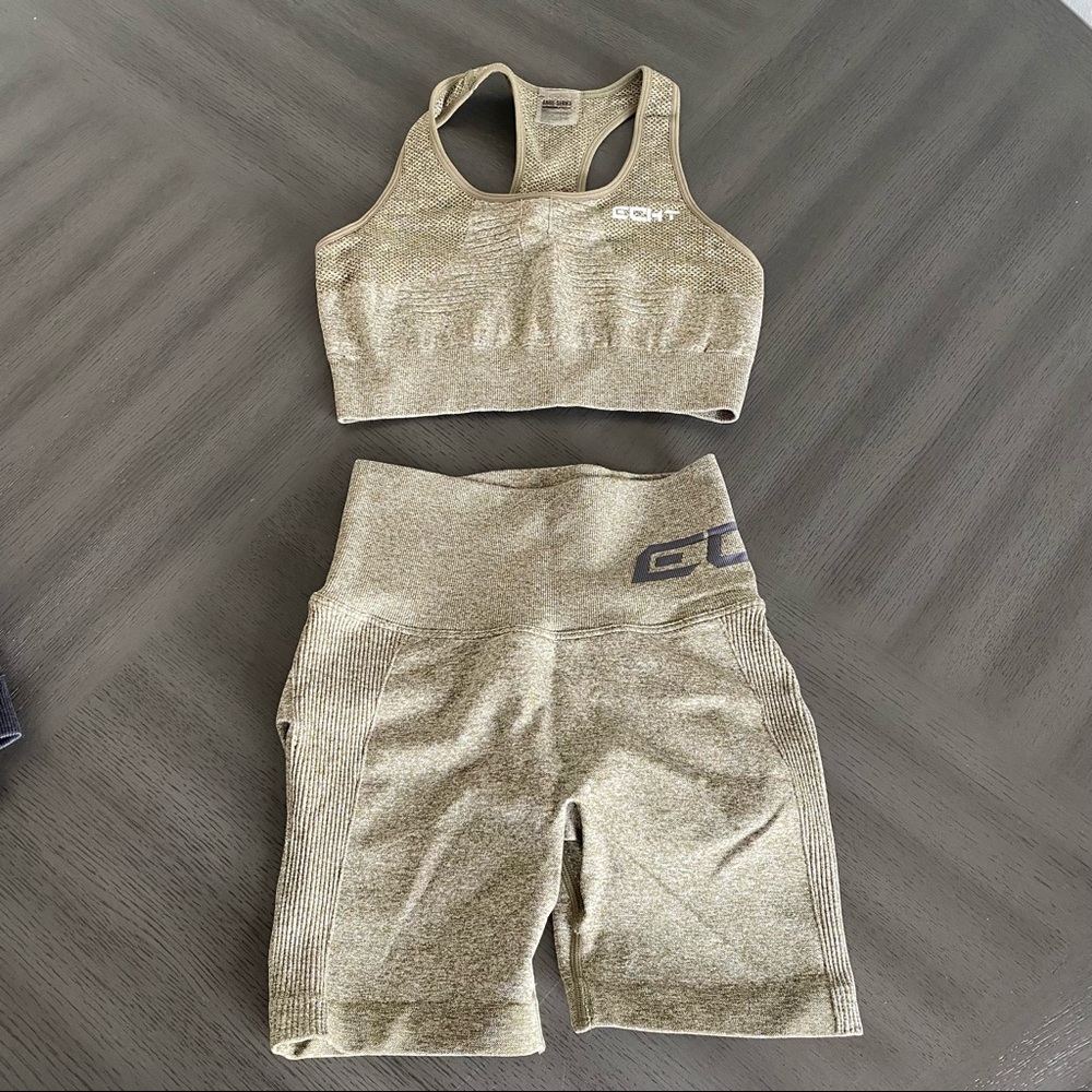 ECHT matching set